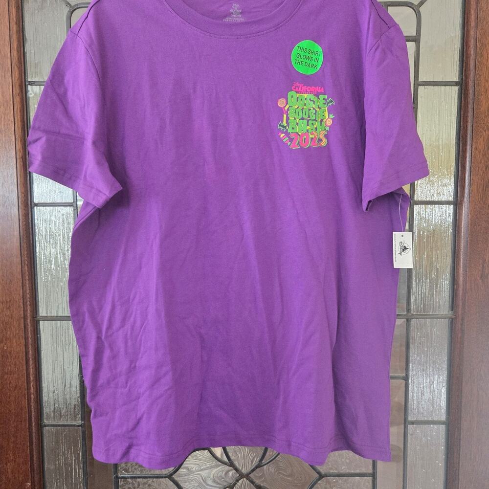 Disney The Nightmare Before Christmas Oogie Boogie Bash2025 GlowInTheDark Tshirt
